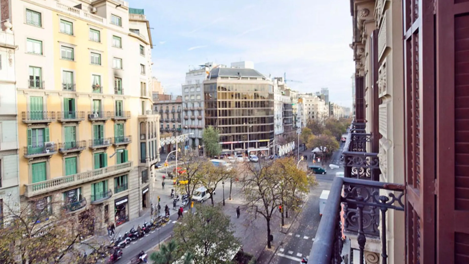 My Space Emirates - Apartments In Rambla De Catalunya Barcelona 0*,  Spain