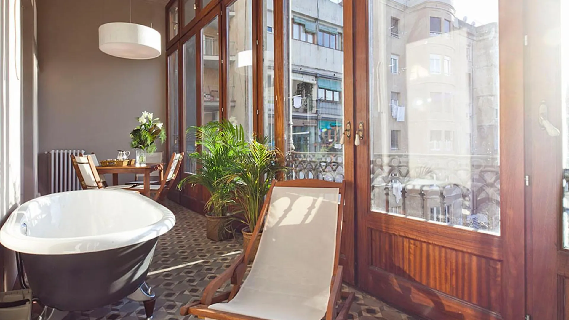 My Space Emirates - Apartments In Rambla De Catalunya Barcelona Spain