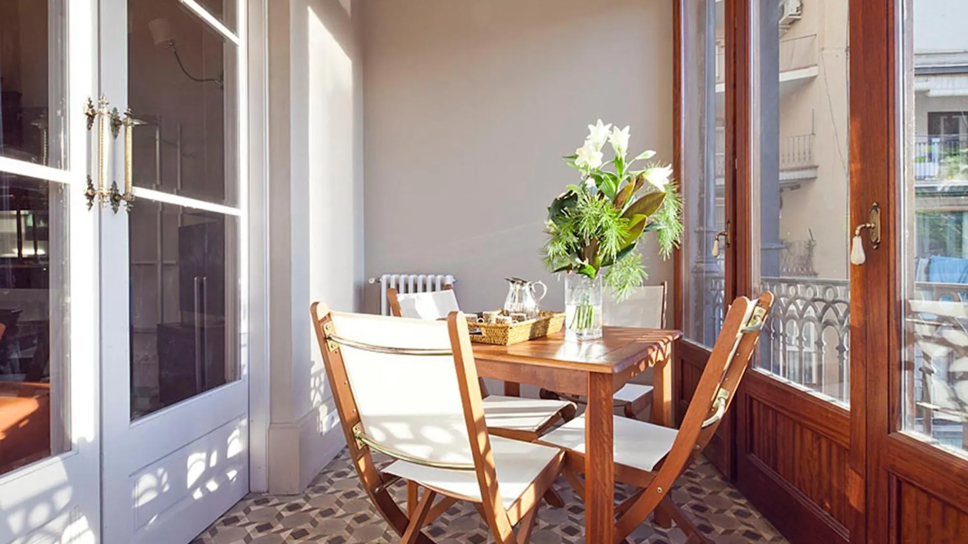 My Space Emirates - Apartments In Rambla De Catalunya Barcelona