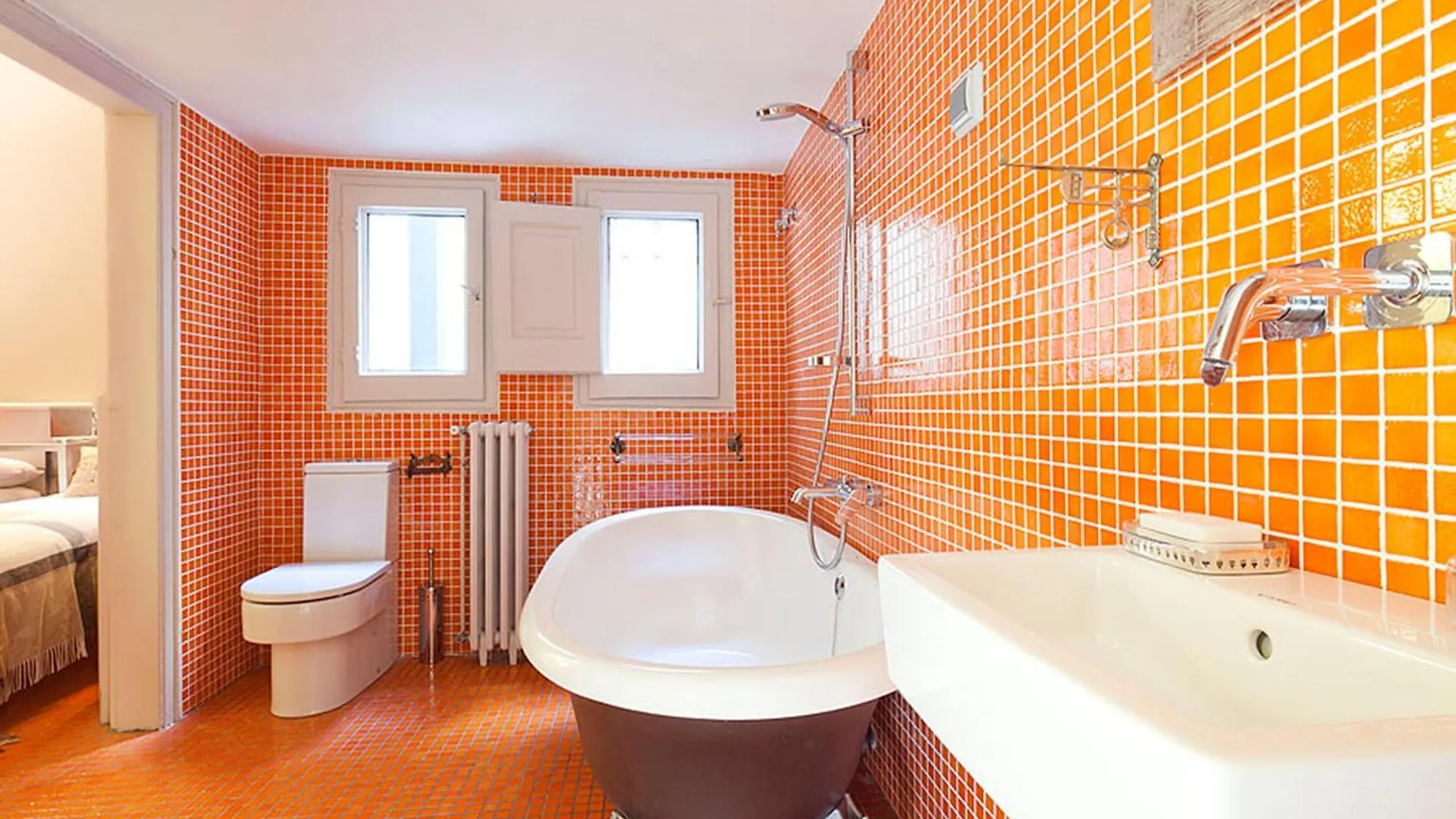 My Space Emirates - Apartments In Rambla De Catalunya Barcelona Spain